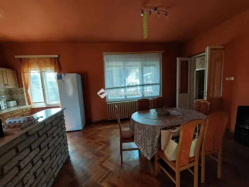 Ház Kiadó , Bácsalmás, Alföld és Észak