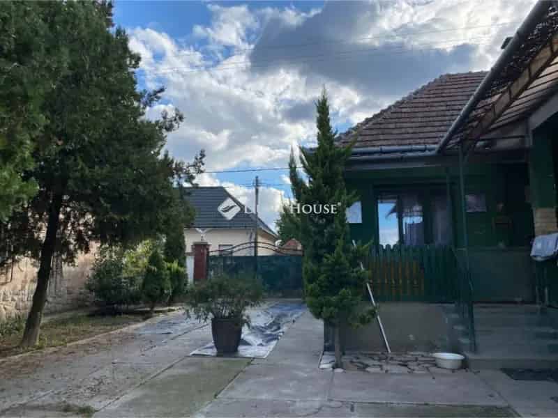 Ház Kiadó , Aszódi járás, Közép-Magyarország