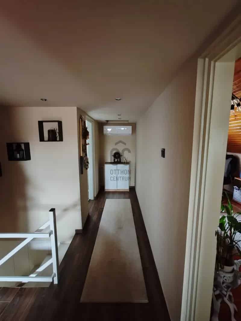 Ház Kiadó , Debreceni járás, Alföld és Észak