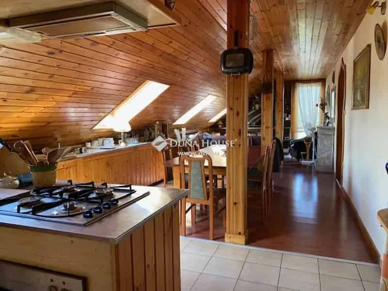 Ház Eladó , Bicske, Dunántúl
