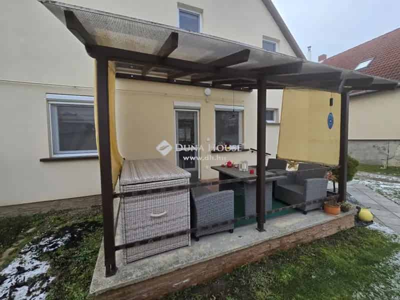Ház Eladó , Ajka, Dunántúl