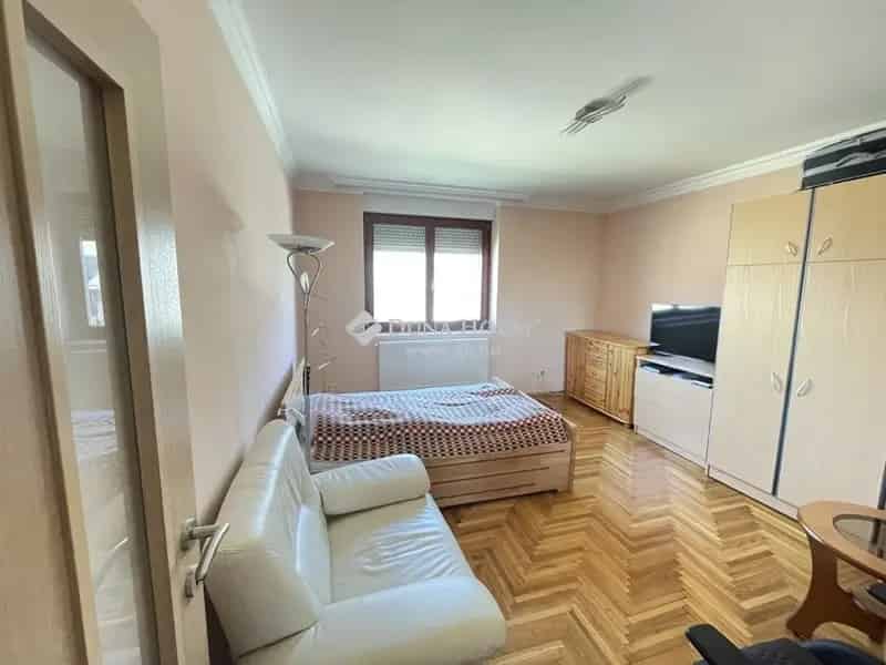 Ház Kiadó , Szentgotthárdi járás, Dunántúl