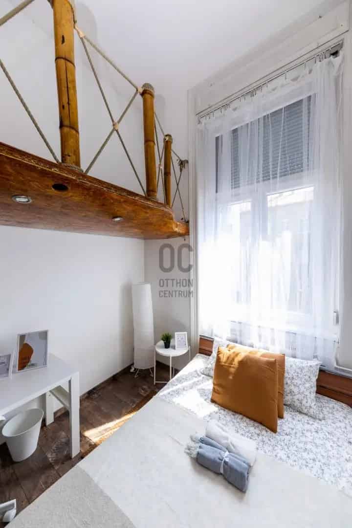 Lakás Kiadó , Budapest, Közép-Magyarország