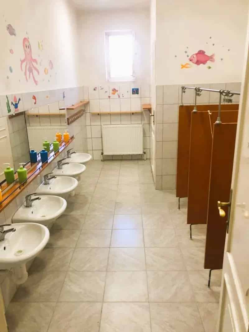 Ház Kiadó , Szigetszentmiklósi járás, Közép-Magyarország