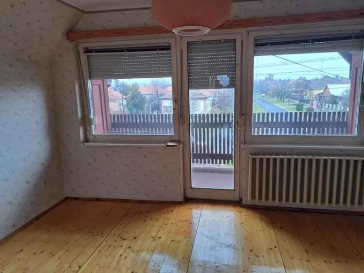 Ház Kiadó , Szolnoki járás, Alföld és Észak