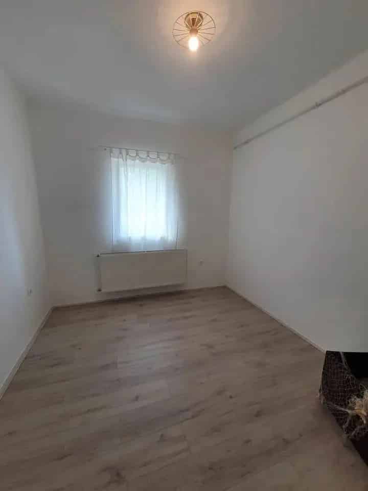 Ház Kiadó , Pécs, Dunántúl