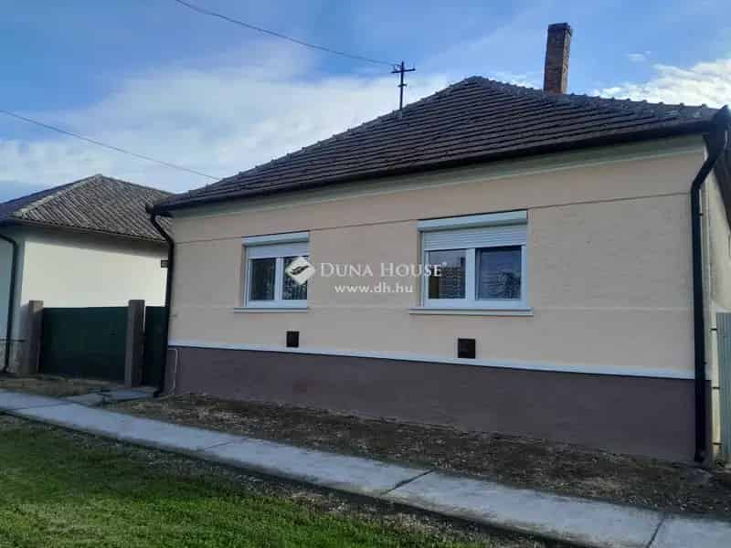 Ház Eladó , Farád, Dunántúl