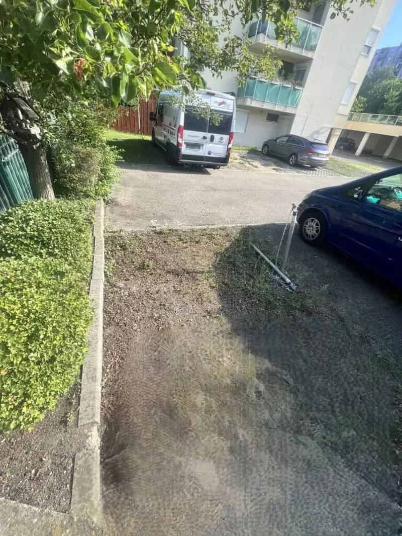 Ház Kiadó , Dunakeszi járás, Közép-Magyarország