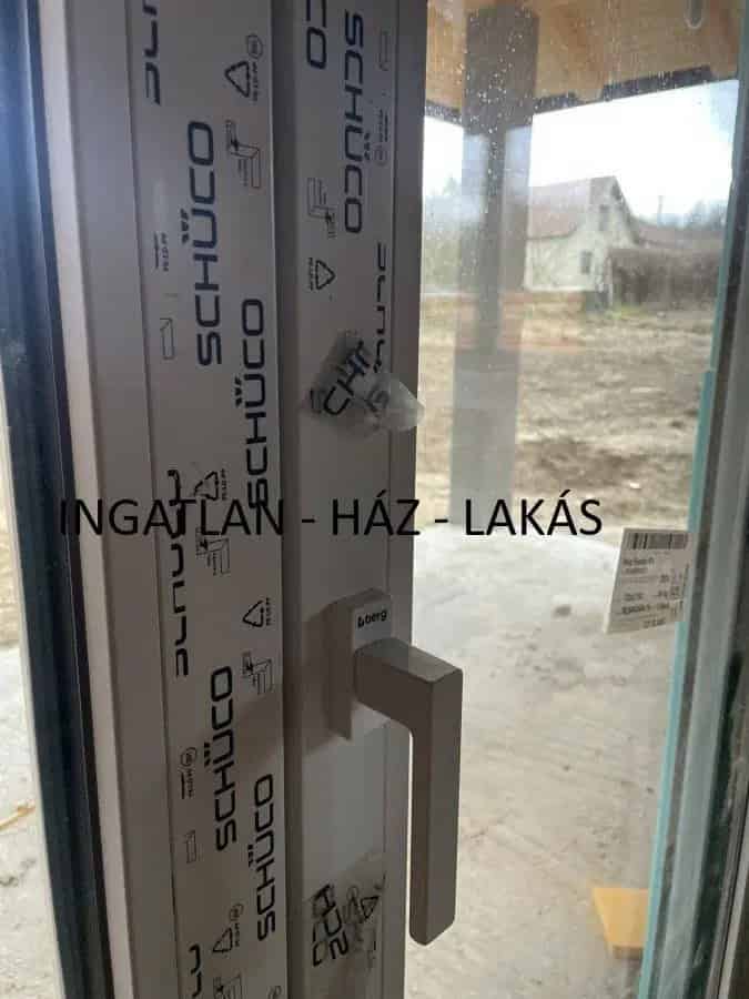 Ház Kiadó , Gödöllői járás, Közép-Magyarország