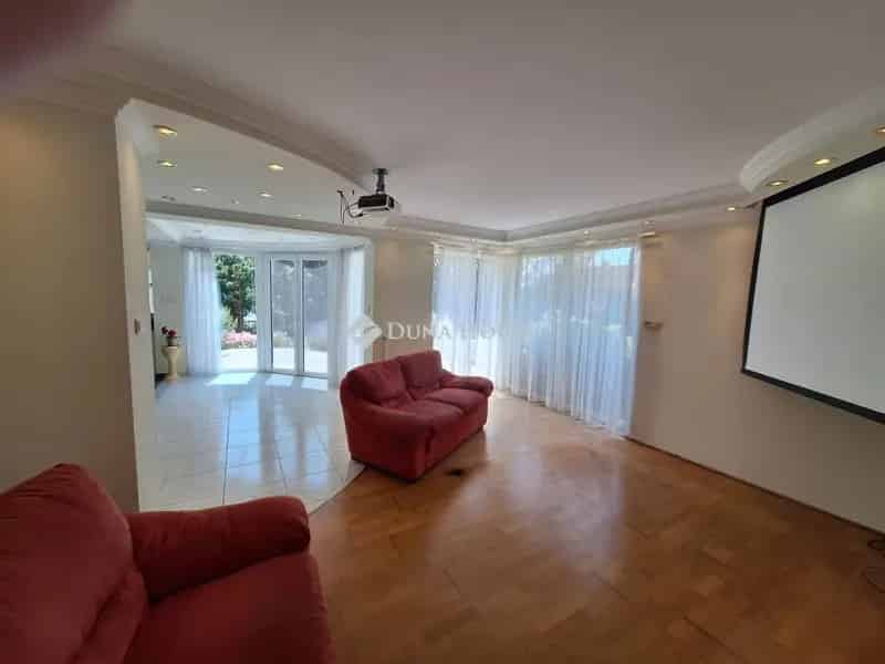 Herceghalom Luxus Villa Eladó 175m2 3 Szoba Okosotthon
