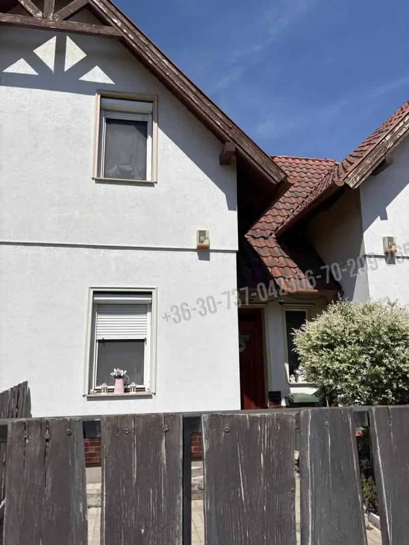 Ház Kiadó , Budapest, Közép-Magyarország