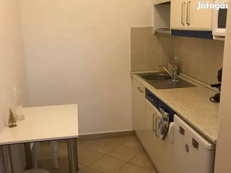Eladó üzlet, iroda Tapolca - Tapolca, Iroda, üzlethelyiség, ipari ingatlan - Jófogás Ingatlan