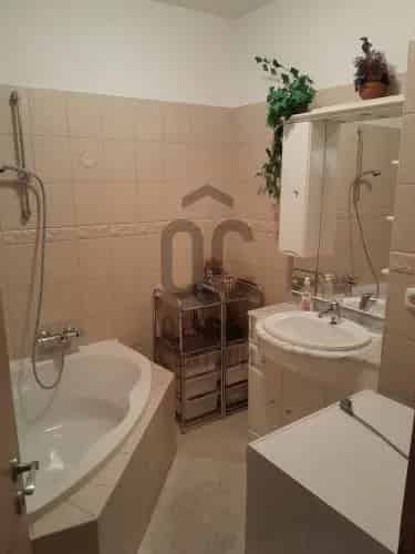 Hévízi eladó lakás, H499389