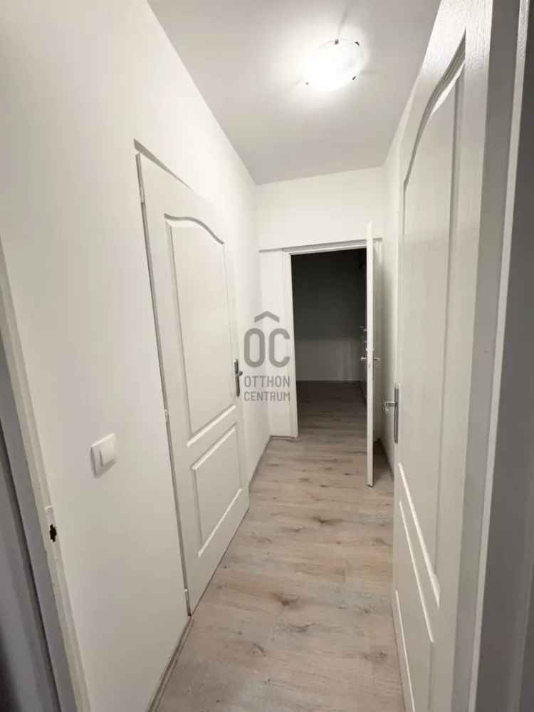 Lakás Kiadó , Budapest, Közép-Magyarország