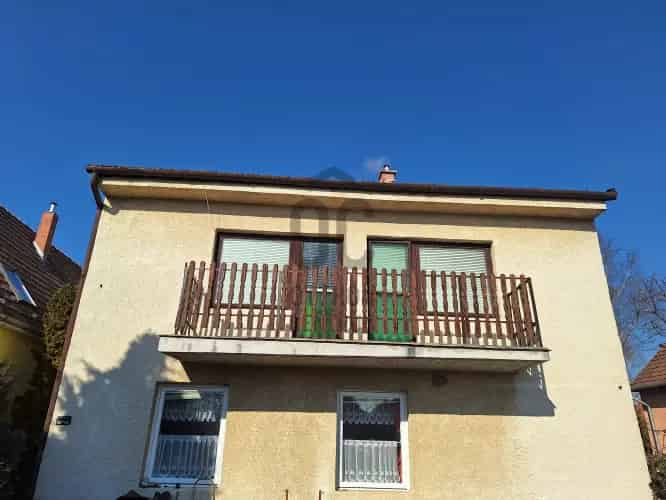 Fóti eladó családi ház, DHZ017649