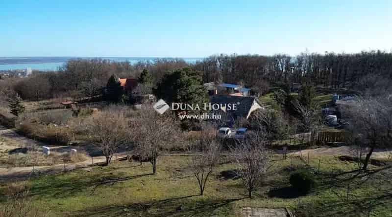 Telek Eladó , Balatonalmádi, Dunántúl
