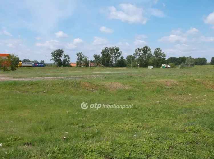 Gyöngyösön 1470 m2-es Telek Eladó - Gazdasági és Kereskedelmi Hasznosításra