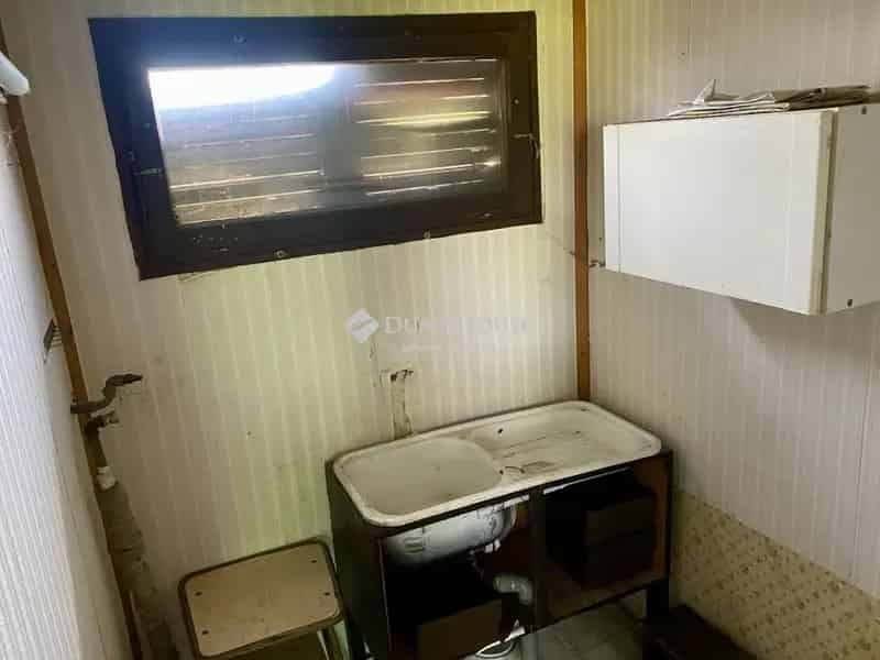 Telek Kiadó , Aszódi járás, Közép-Magyarország