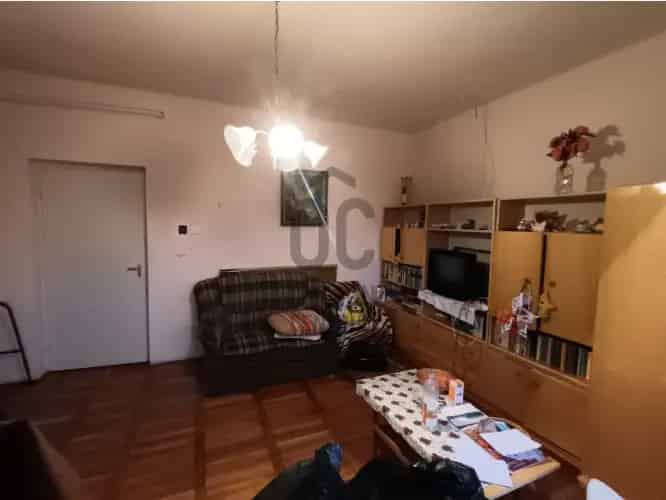 Kadarkúti családi ház eladó - 105 m2, 1537 m2 telek