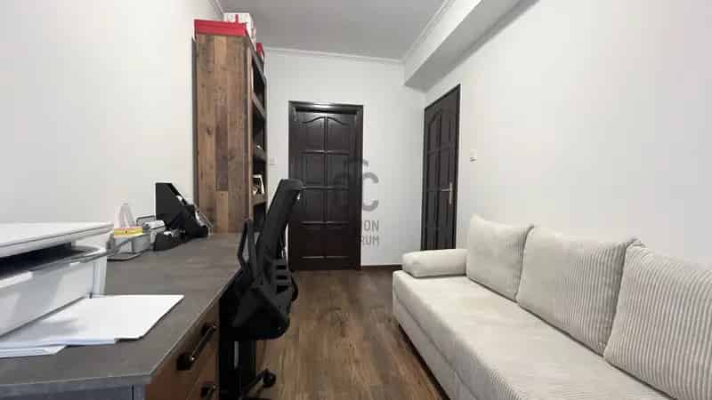 Szekszárd 64m2 3 szobás felújított lakás eladó garázzsal