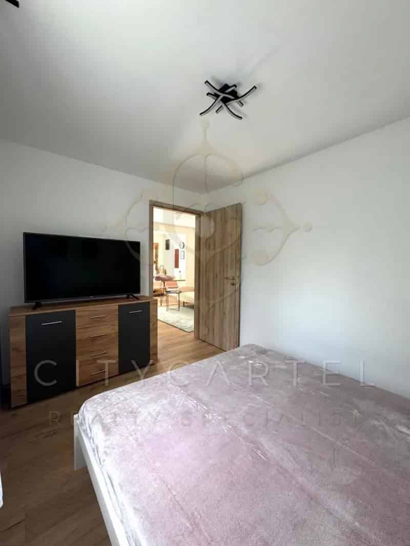 Ház Kiadó , Siófoki járás, Dunántúl
