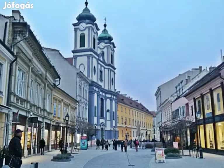 Székesfehérvár, Belváros Szívében, Fő u. Kirakatos , Üzlet Eladó - Székesfehérvár, Iroda, üzlethelyiség, ipari ingatlan - Jófogás Ingatlan