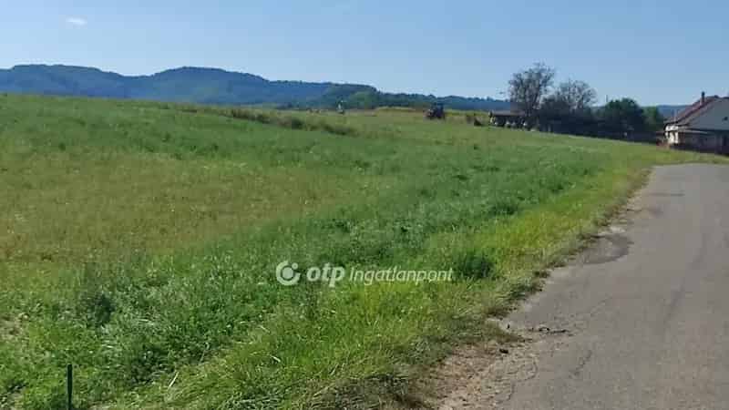 Telek Kiadó , Salgótarjáni járás, Alföld és Észak