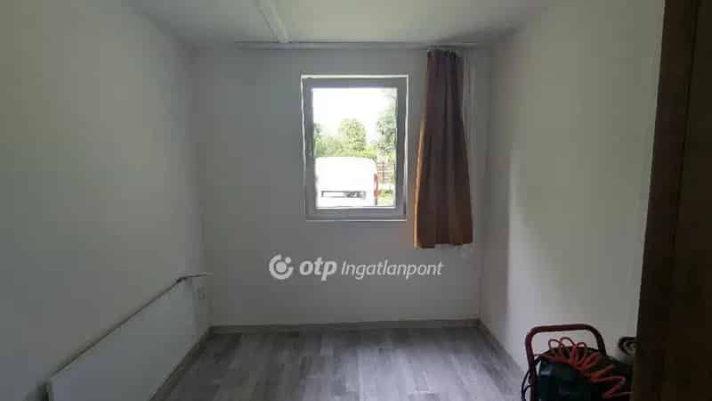 Ház Kiadó , Ráckevei járás, Közép-Magyarország