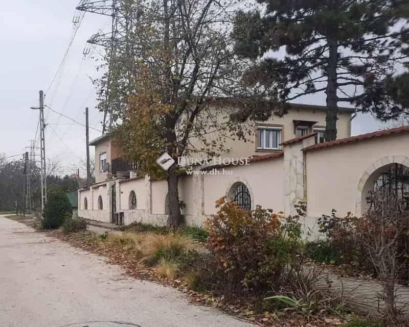 Ház Eladó , Budapest, Közép-Magyarország
