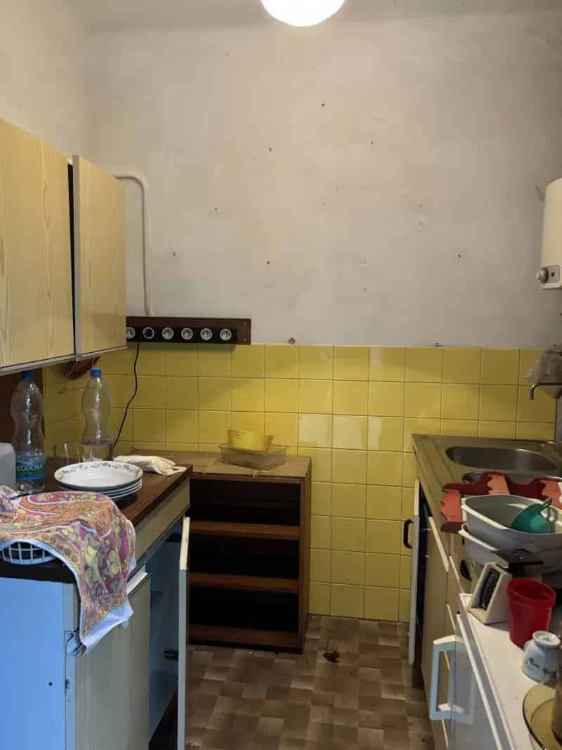 Ház Kiadó , Budapest, Közép-Magyarország