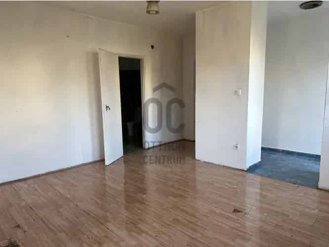 Gödrei eladó lakás, DLK076397