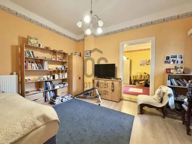 Győri eladó családi ház, H500927