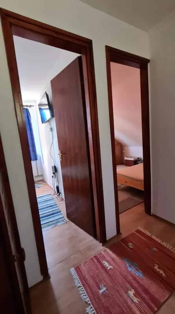 Ház Kiadó , Szentendrei járás, Közép-Magyarország