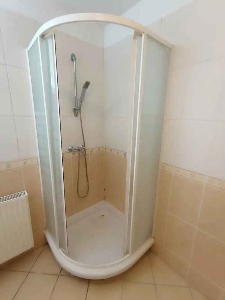 Ház Kiadó , Dombóvár, Dunántúl