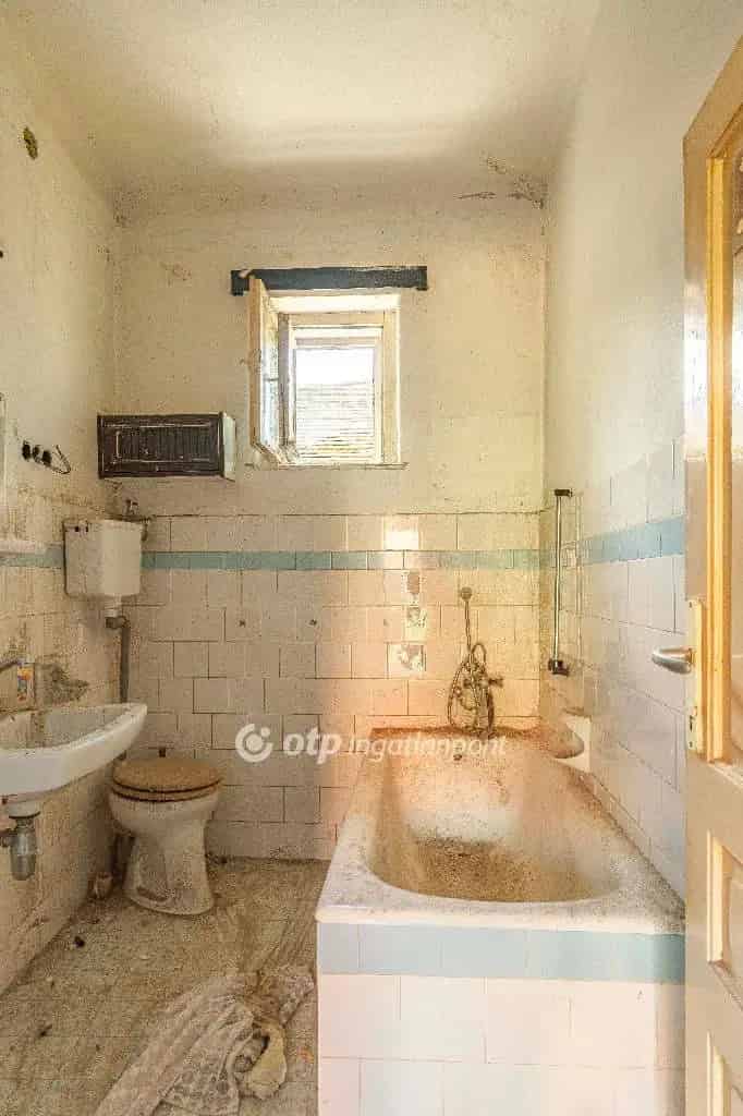 Ház Kiadó , Gárdonyi járás, Dunántúl