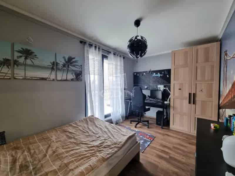 Ház Kiadó , Székesfehérvár, Dunántúl