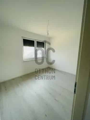 Kerepesi eladó újépítésű ikerház, U0046723