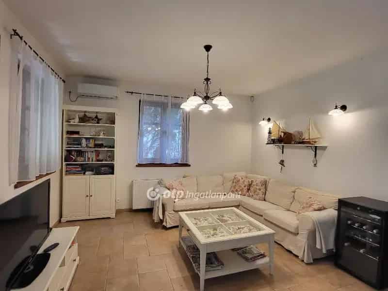 Ház Kiadó , Siófoki járás, Dunántúl