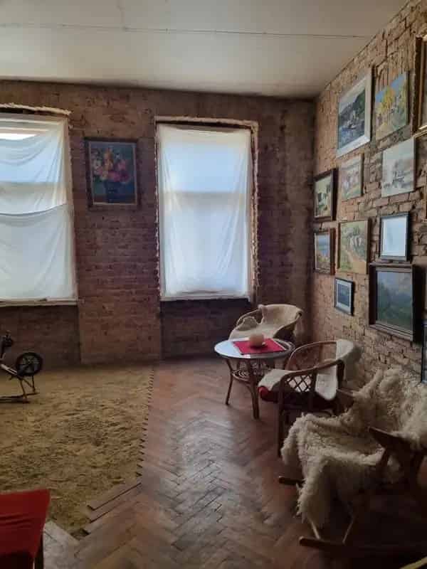 Ház Kiadó , 9, Bajcsy-Zsilinszky utca, Pécs, Dunántúl