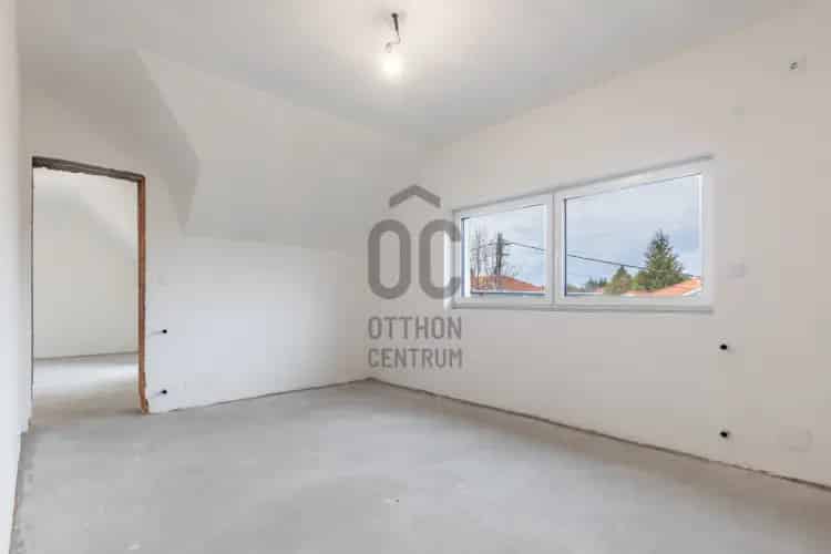 Dunavarsányi eladó újépítésű ikerház, U0047485