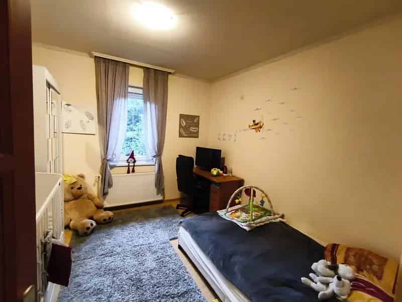 Ház Kiadó , Dunakeszi járás, Közép-Magyarország