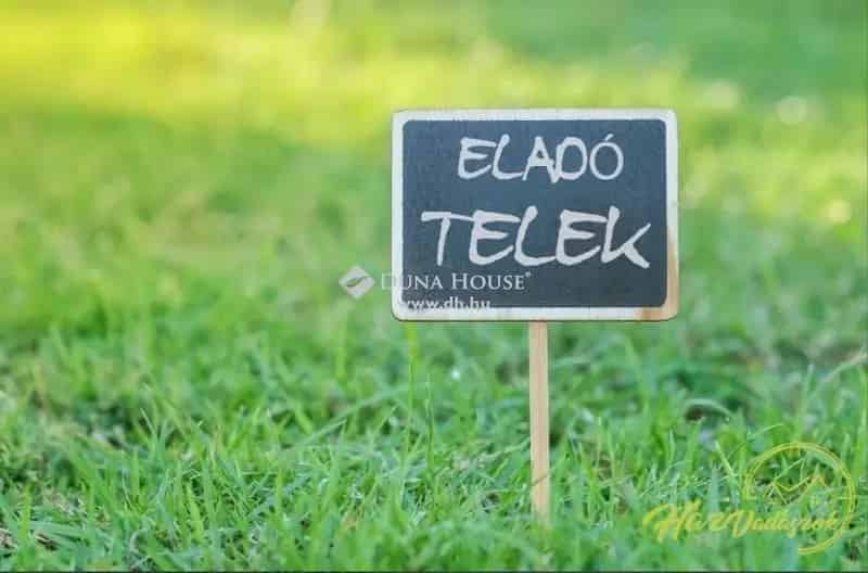 Telek Eladó , Cegléd, Közép-Magyarország
