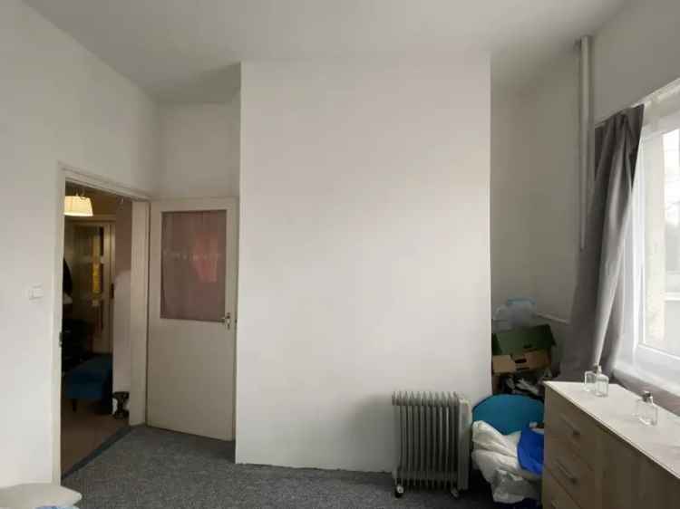 Ház Kiadó , Várpalotai járás, Dunántúl