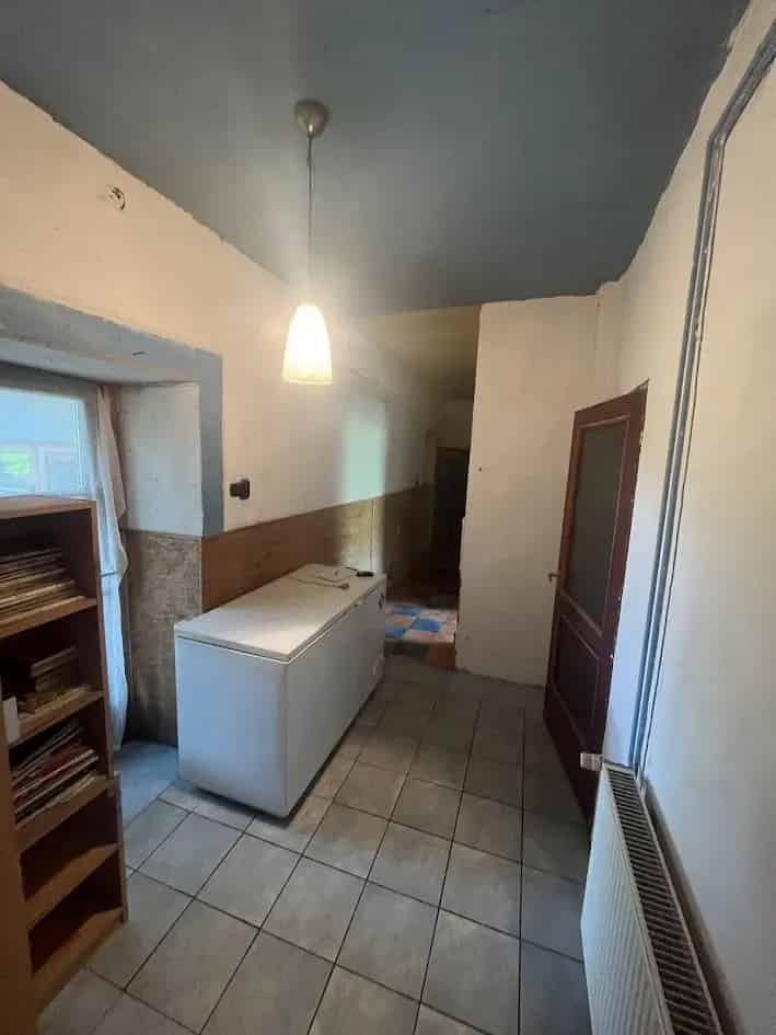 Ház Kiadó , Dombóvári járás, Dunántúl