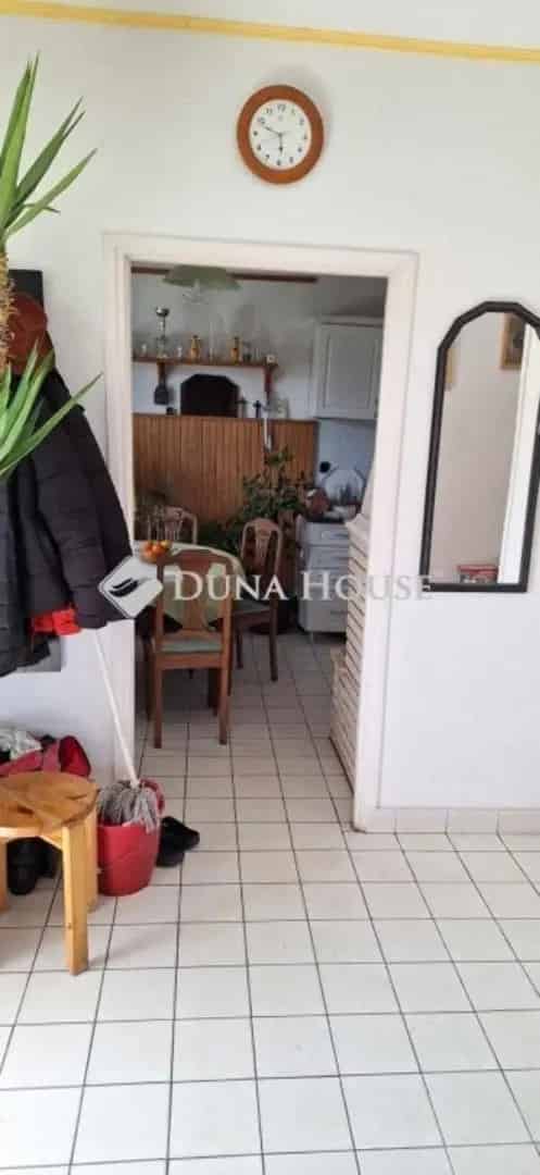 Ház Kiadó , Budapest, Közép-Magyarország