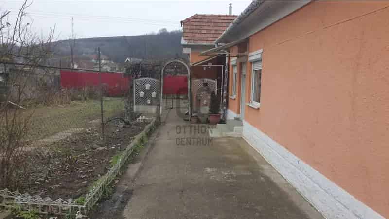 Ózdi eladó családi ház, H496046