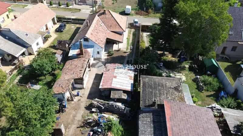 Ház Eladó , Kartal, Közép-Magyarország