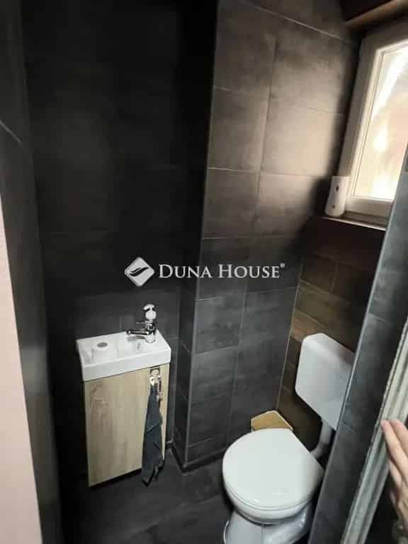 Ház Kiadó , Móri járás, Dunántúl