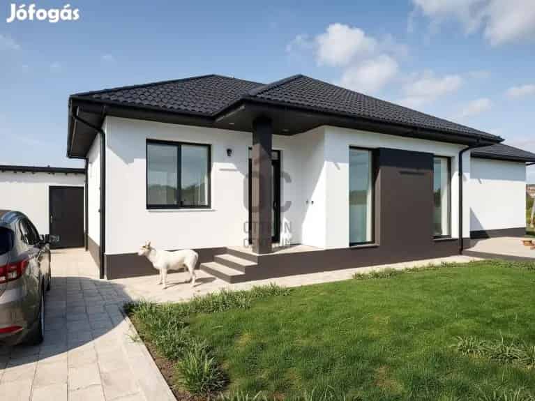 Az újfalusi ikrek - Győrújfalu, Sorház/ikerház/házrész - Jófogás Ingatlan