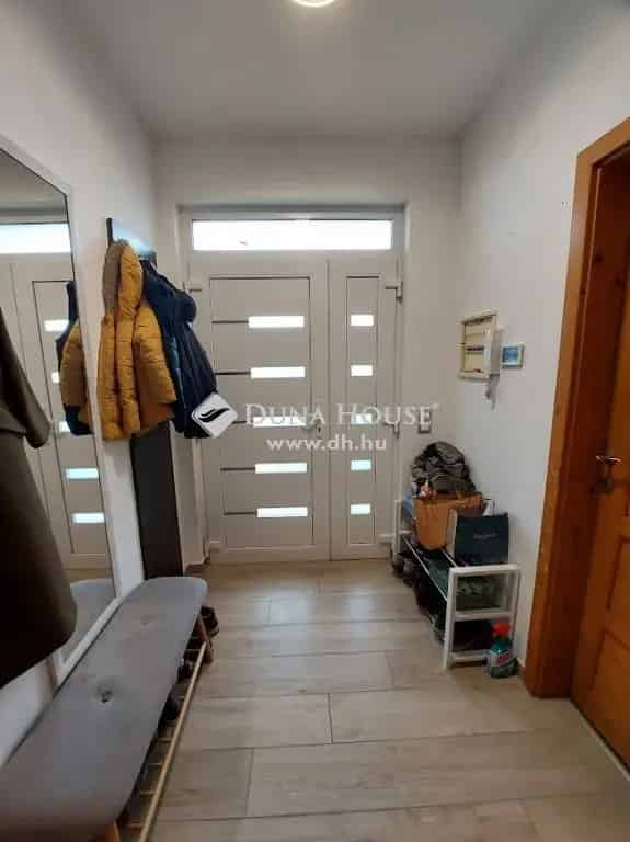 Ház Eladó , Baja, Alföld és Észak